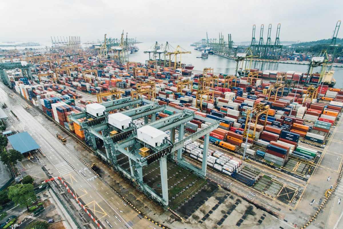 Global commodities and shipping supply chains
